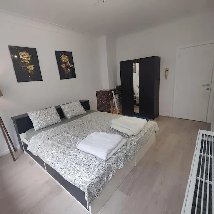 Stunning Suite In Antuérpia